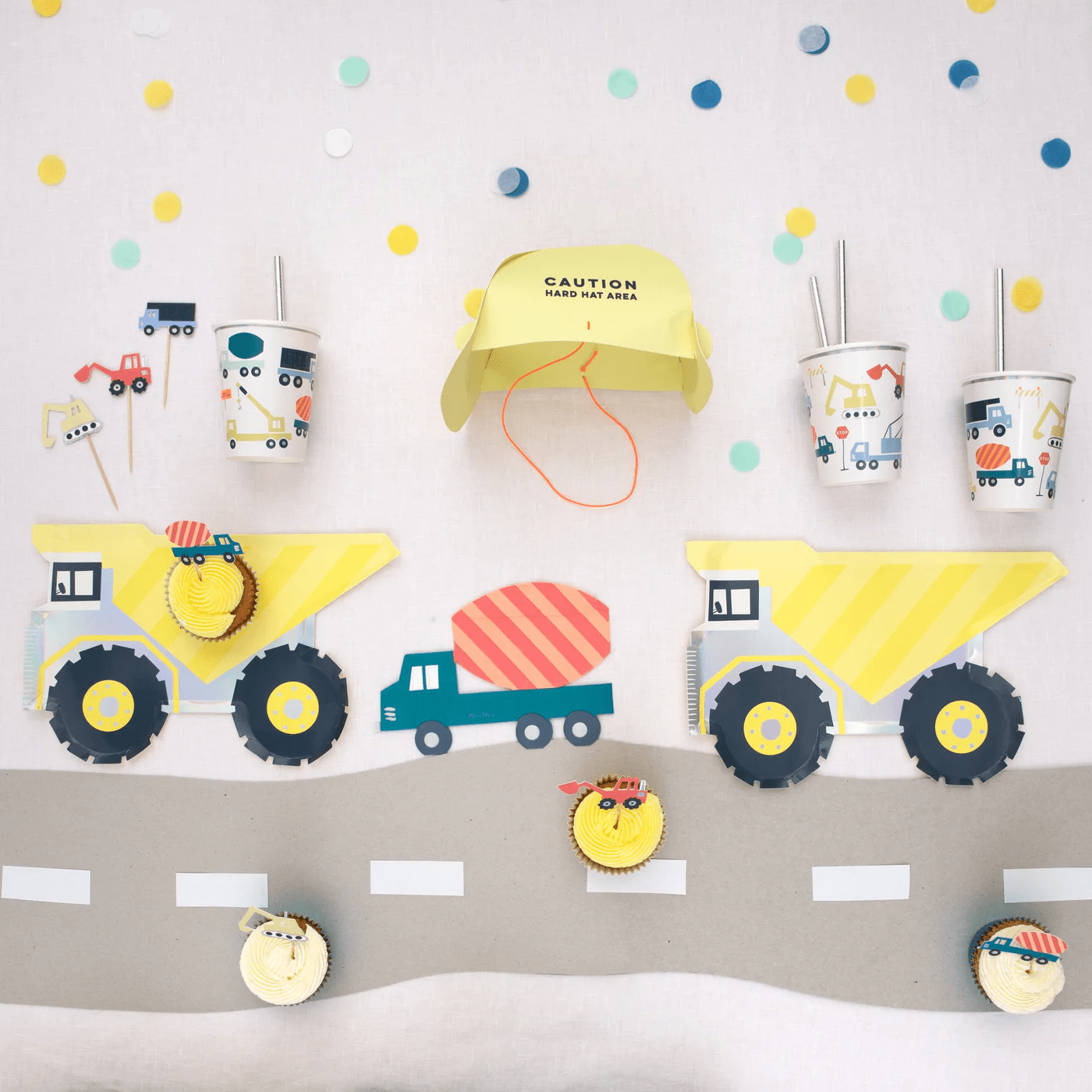 Dumper Truck Party Plates x 8