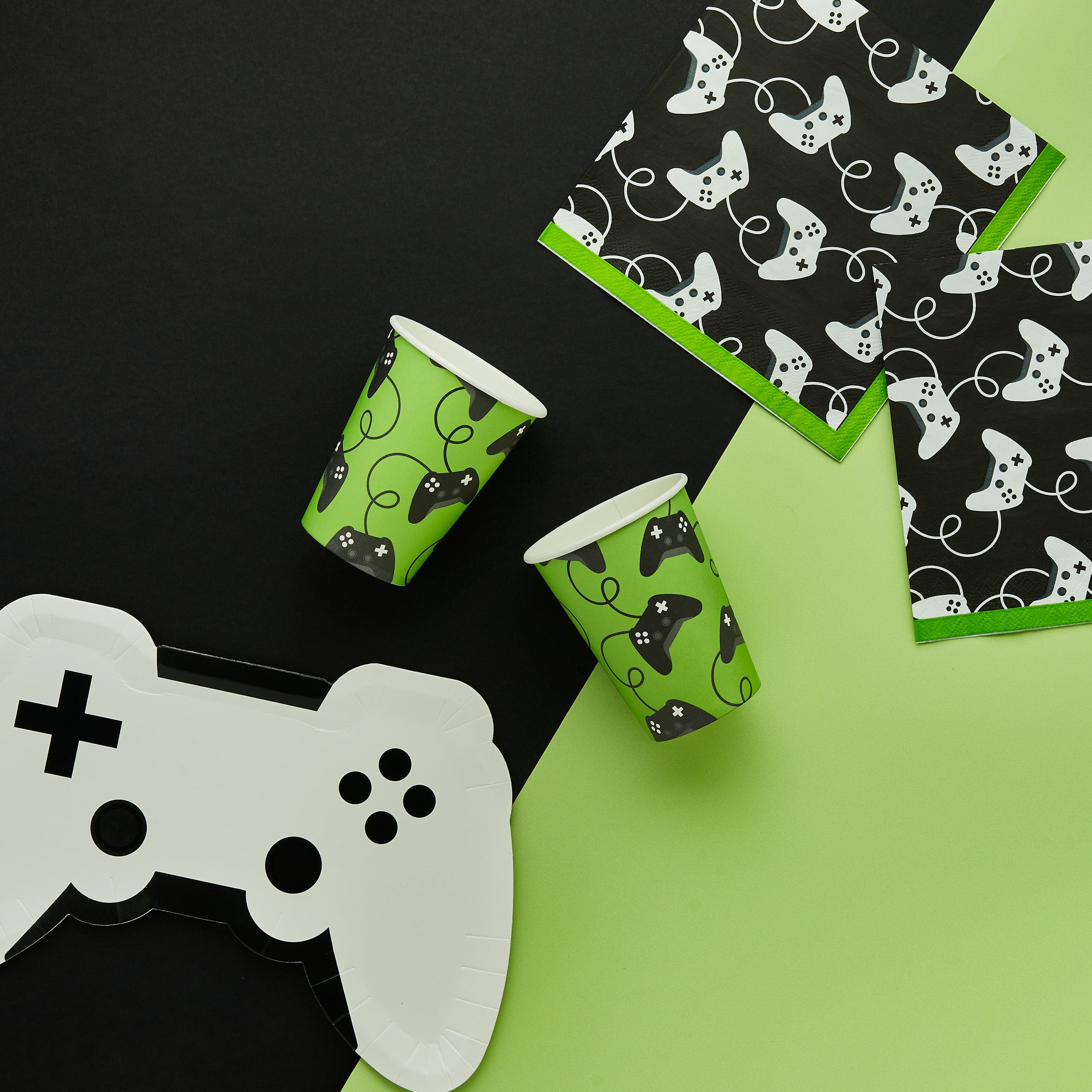 Game Controller Paper Cups - Pack of 8