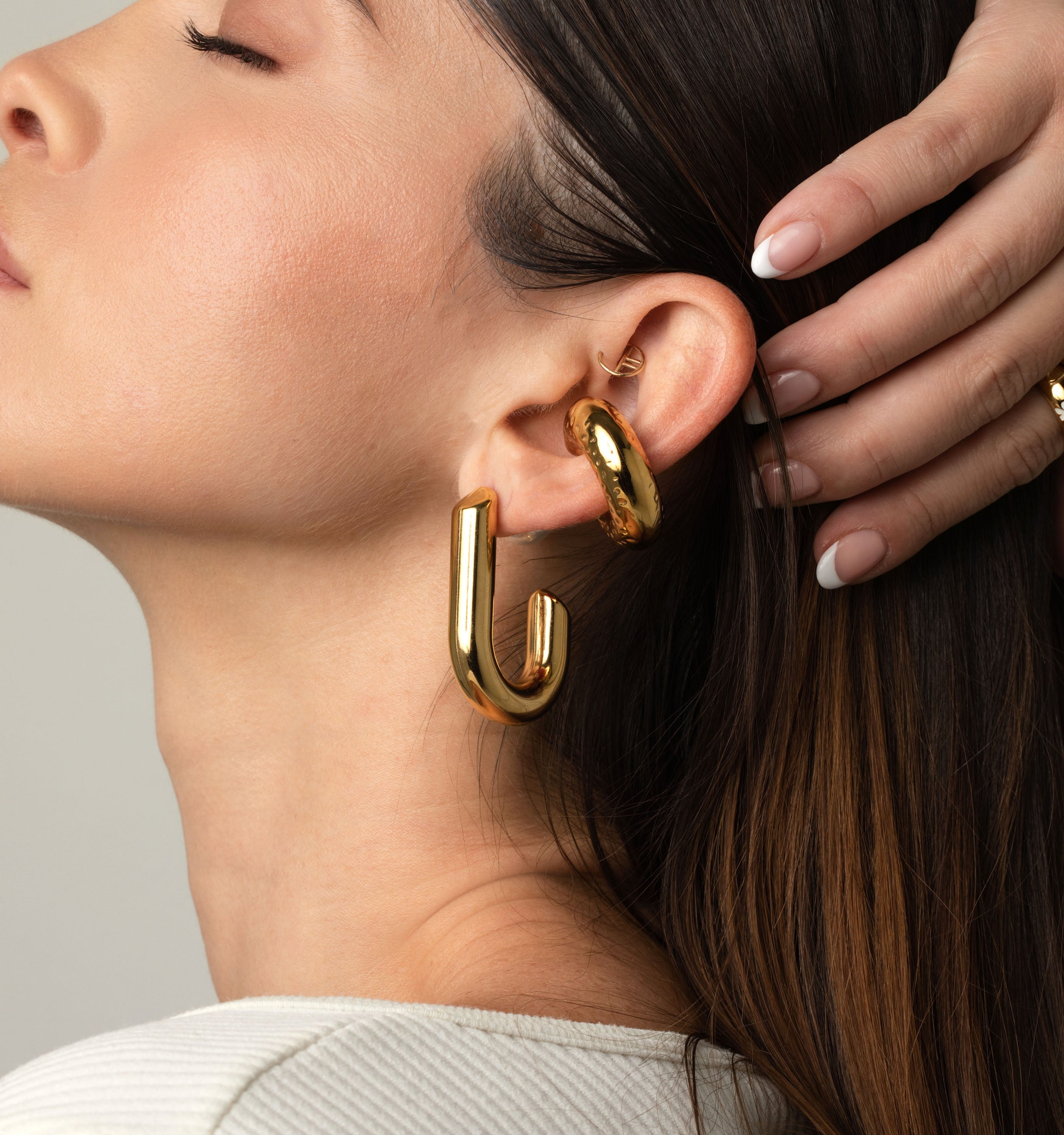 Natalia Hoop Earrings